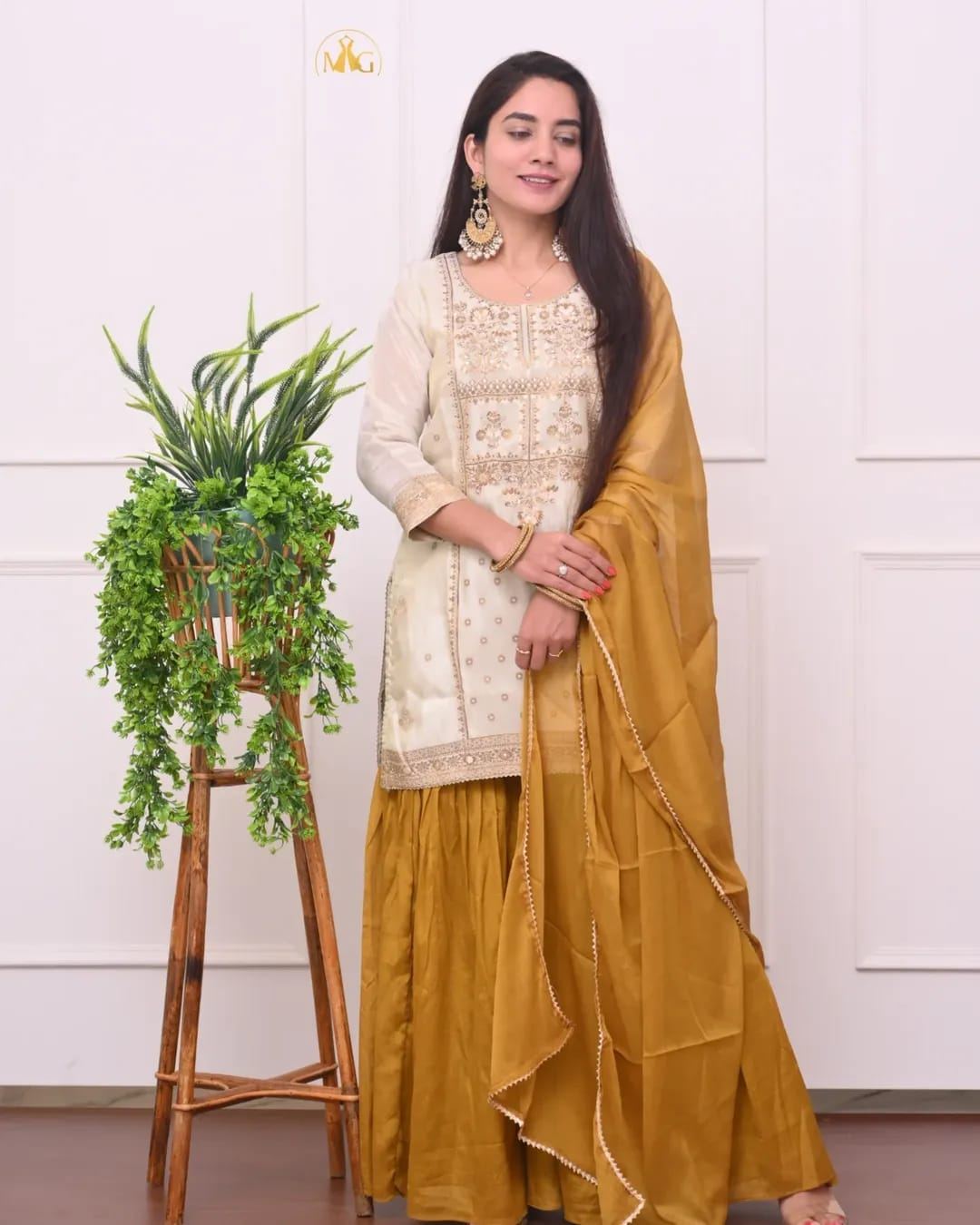 Classic Sharara